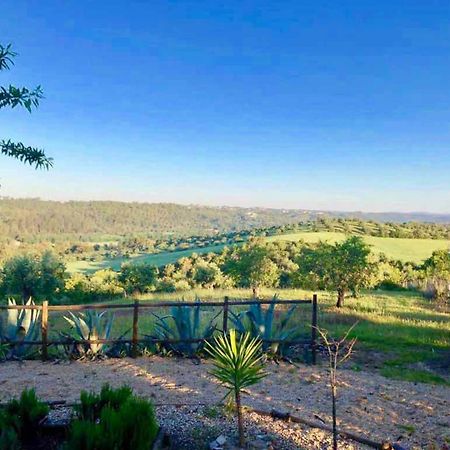 Charming Villa In Casais De Sao Bras Экстерьер фото